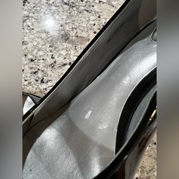 Trotters Women’s Black Patent Leather Pointed Toe 2” Heel Size 10 - Picture 8 of 12